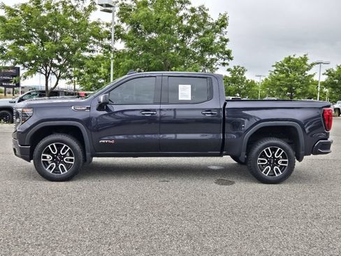 Used 2025 GMC Sierra 1500 AT4 w/ Technology Package AWD/4WD image 42