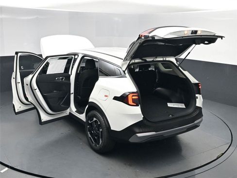 New 2026 Kia Sportage S image 25