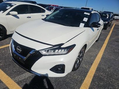 Used 2021 Nissan Maxima Platinum w/ Sport Mat Group