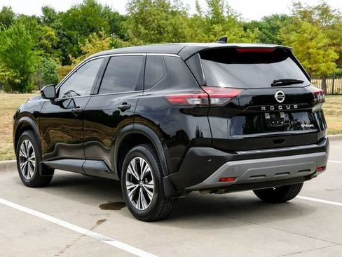 Used 2021 Nissan Rogue SV AWD/4WD image 11