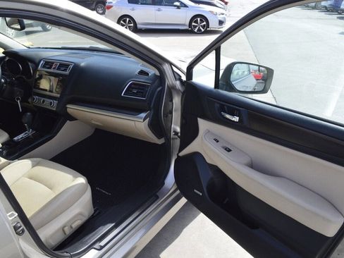 Used 2016 Subaru Legacy 2.5i Limited image 29
