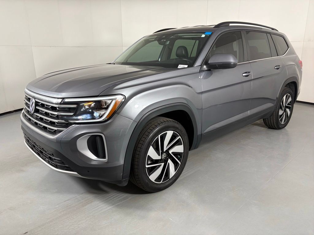 Used 2024 Volkswagen Atlas SE FWD image 4
