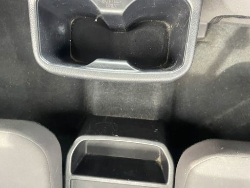 Used 2017 Toyota Tacoma 4x4 Access Cab image 11