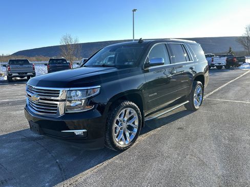 Used 2017 Chevrolet Tahoe Premier image 3