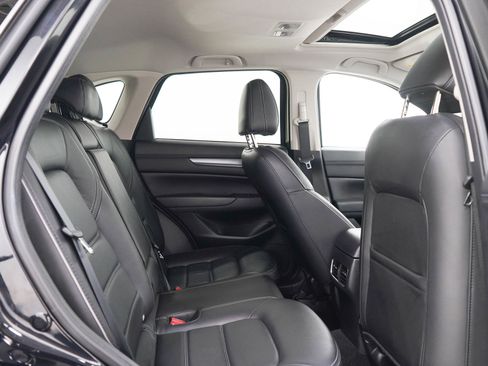 Used 2025 MAZDA CX-5 AWD 2.5 S w/ Preferred Package image 14