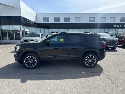 New 2026 GMC Terrain Elevation w/ Elevation Premium Package image 2