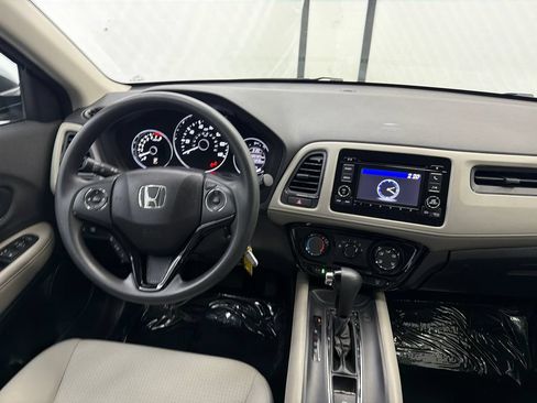 Used 2020 Honda HR-V LX image 21