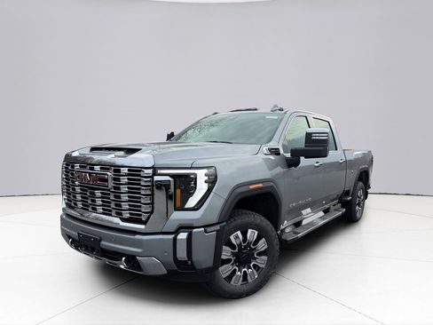 Used 2026 GMC Sierra 2500 Denali w/ Denali Reserve Package AWD/4WD image 1