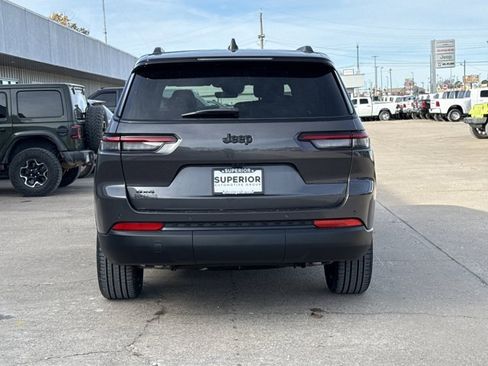 New 2025 Jeep Grand Cherokee L Limited w/ Trailer Tow Package image 4