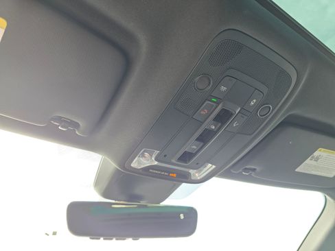 Certified 2025 Audi Q3 2.0T Premium w/ Convenience Package image 26