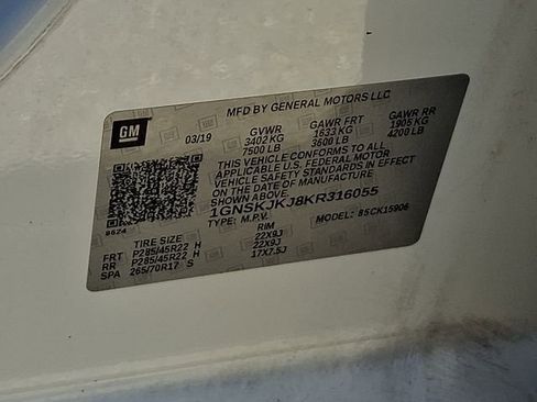 Used 2019 Chevrolet Suburban Premier AWD/4WD image 26