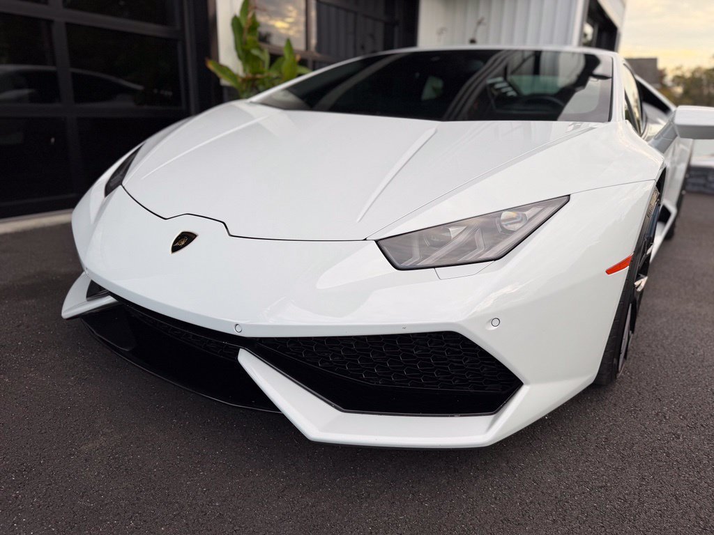Used 2016 Lamborghini Huracan LP 610-4 AWD/4WD image 10
