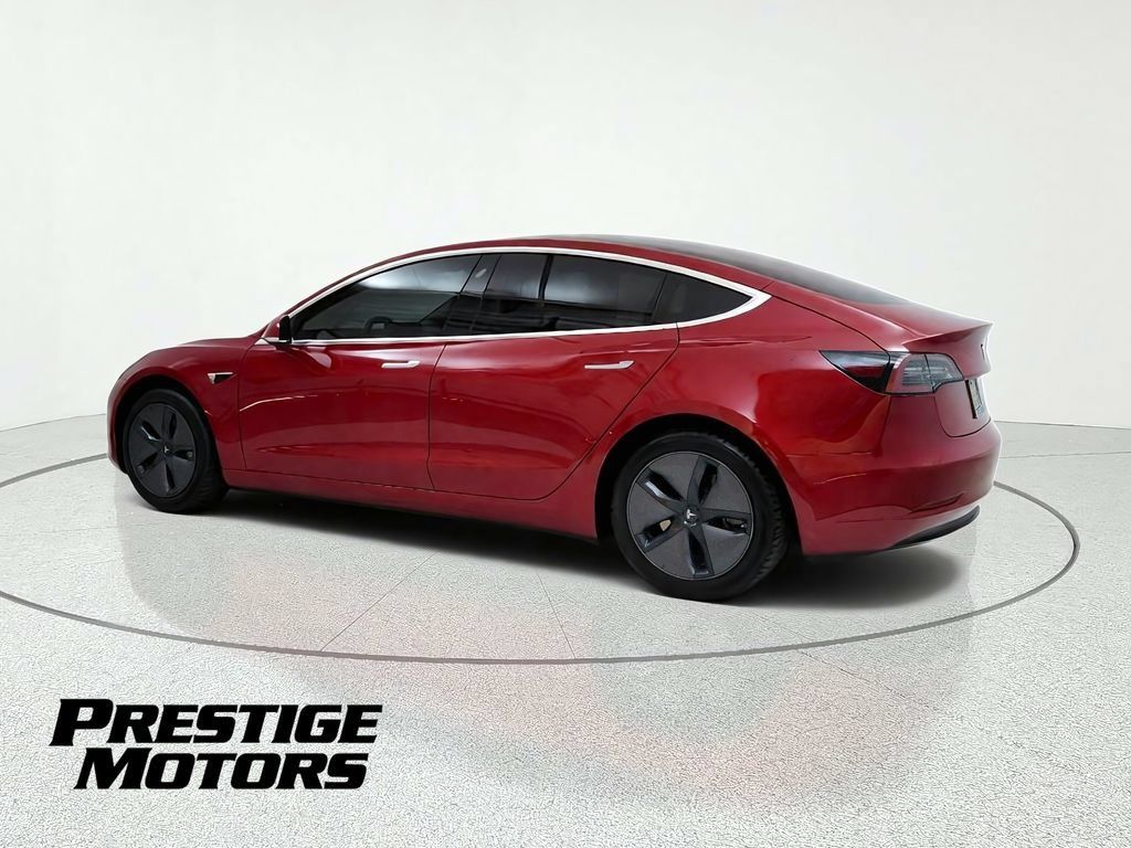 Used 2018 Tesla Model 3 Long Range RWD image 5