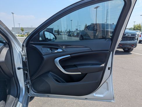 Used 2015 Buick Regal Premium FWD image 38