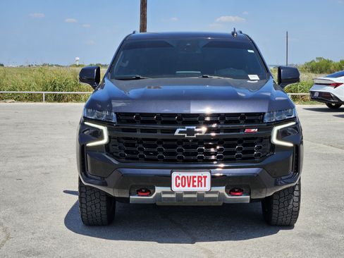 Used 2023 Chevrolet Tahoe Z71 AWD/4WD image 2