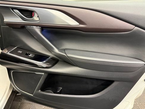 Used 2017 MAZDA CX-9 Grand Touring image 22