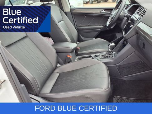 Used 2022 Volkswagen Tiguan SE AWD/4WD image 27