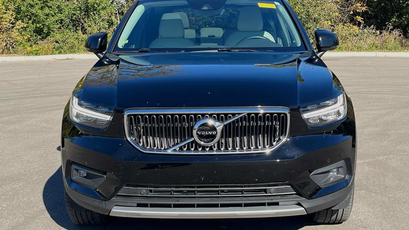 Used 2022 Volvo XC40 T5 Momentum w/ Premium Package AWD/4WD image 22