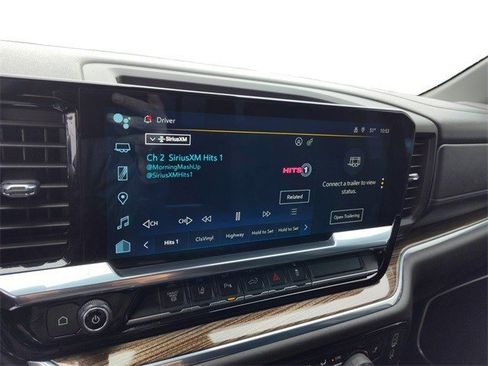 Used 2024 Chevrolet Silverado 2500 LT w/ Safety Package image 26