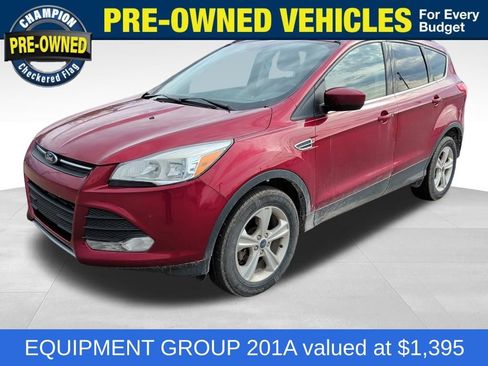 Used 2016 Ford Escape SE w/ Equipment Group 201A AWD/4WD image 1