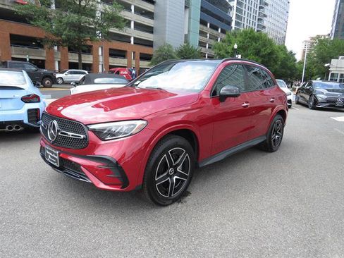 Used 2026 Mercedes-Benz GLC 350e 4MATIC image 1