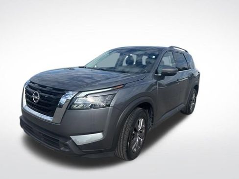 Used 2025 Nissan Pathfinder SV FWD image 1