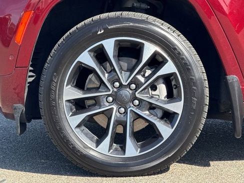 Used 2021 Jeep Grand Cherokee L Overland w/ Advanced Protech Group III AWD/4WD image 36