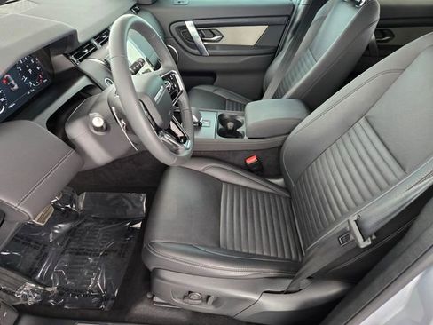 Certified 2024 Land Rover Discovery Sport Dynamic SE AWD/4WD image 10
