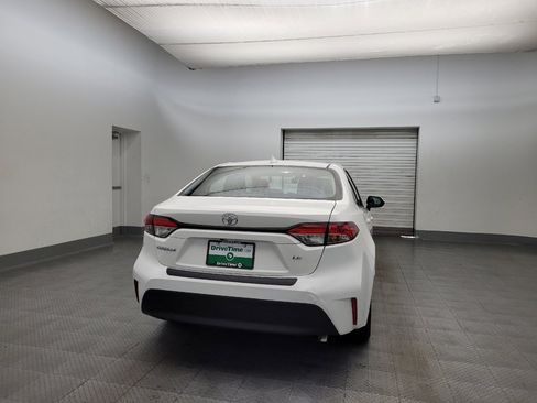 Used 2024 Toyota Corolla LE w/ LE Premium Package image 7