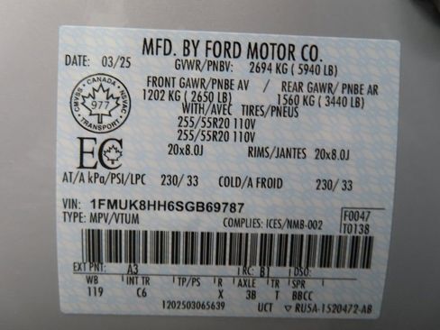 Used 2025 Ford Explorer Platinum image 60