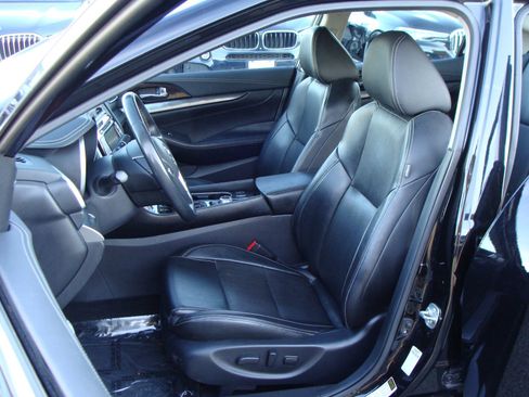 Used 2020 Nissan Maxima 3.5 SV w/ Floor Mat Group image 7