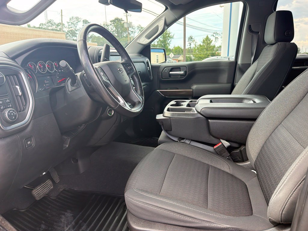 Used 2020 Chevrolet Silverado 1500 RST w/ Texas Edition RWD image 16