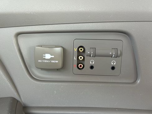 Used 2016 Honda Odyssey SE image 23