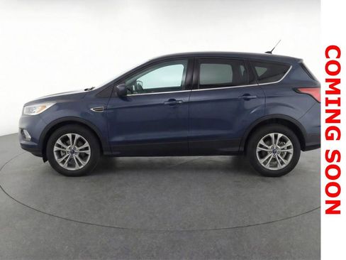 Used 2019 Ford Escape SE image 8