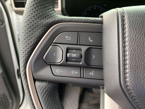 New 2025 Toyota Tacoma TRD Off-Road AWD/4WD image 25