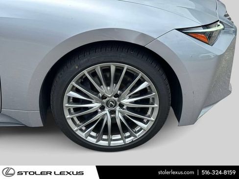 Used 2023 Lexus IS 300 AWD w/ Premium Package image 10