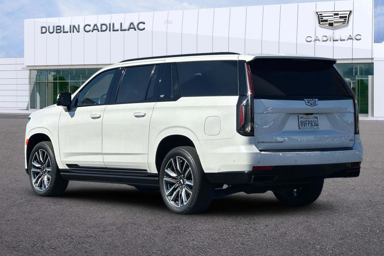 Used 2021 Cadillac Escalade ESV Sport Platinum AWD/4WD image 6