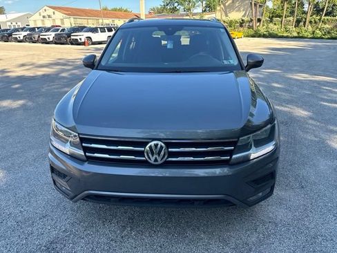 Used 2021 Volkswagen Tiguan SEL AWD/4WD image 9
