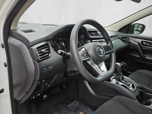 Used 2020 Nissan Rogue Sport S w/ Appearance Package FWD image 10