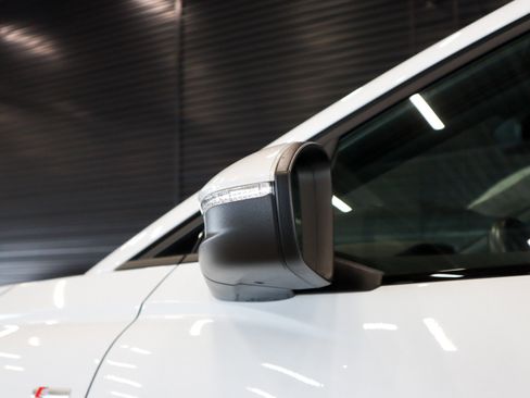 Certified 2024 Audi Q4 e-tron Premium Plus image 30