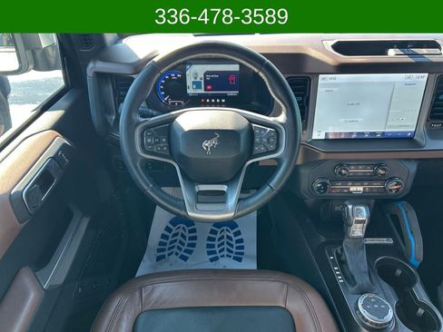 Used 2022 Ford Bronco Outer Banks image 13