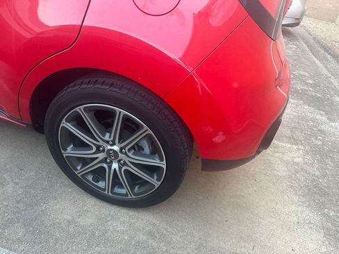 Used 2018 Kia Soul ! FWD image 7