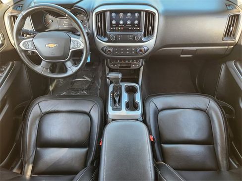 Used 2020 Chevrolet Colorado LT w/ Luxury Package image 24