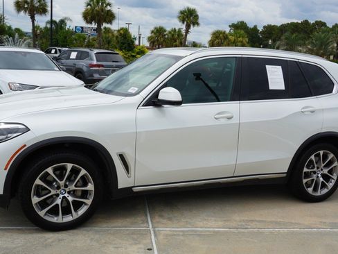Used 2022 BMW X5 sDrive40i w/ Premium Package RWD image 6