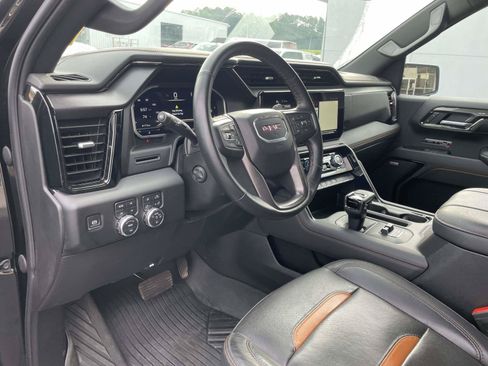 Used 2024 GMC Sierra 1500 AT4 w/ AT4 Premium Package AWD/4WD image 15