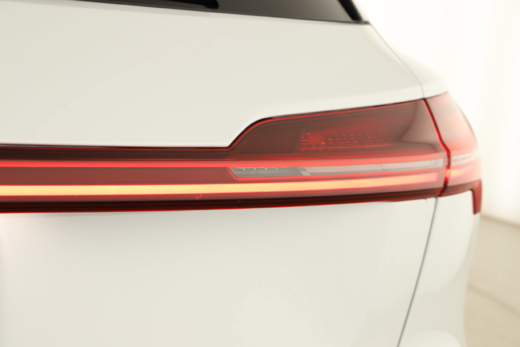 Certified 2024 Audi Q8 e-tron Premium AWD/4WD image 29