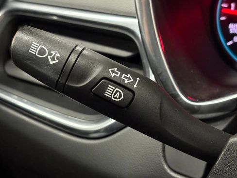 Used 2019 Chevrolet Equinox LT AWD/4WD image 29