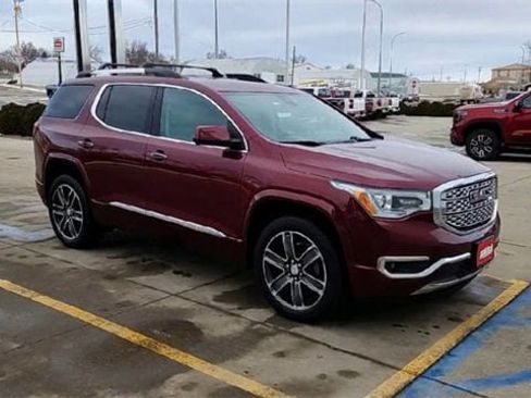 Certified 2018 GMC Acadia Denali w/ Technology Package image 2