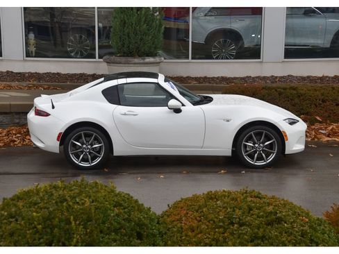 Used 2023 MAZDA MX-5 Miata Grand Touring w/ Weather Package image 3