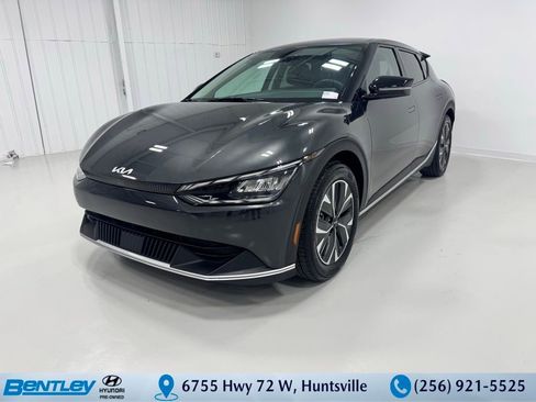 Used 2024 Kia EV6 Light image 1